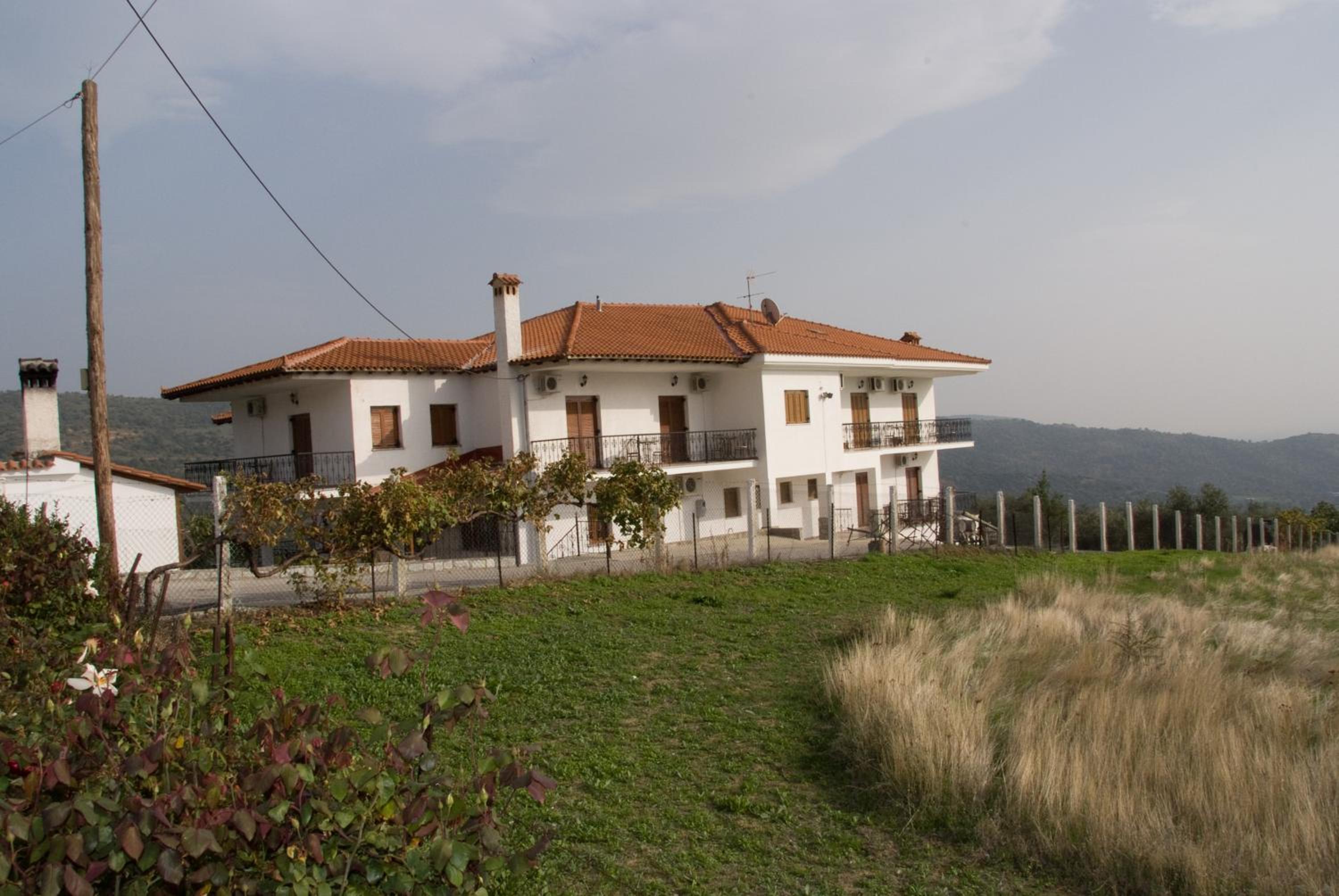 GUESTHOUSE ARSENIS 32/35