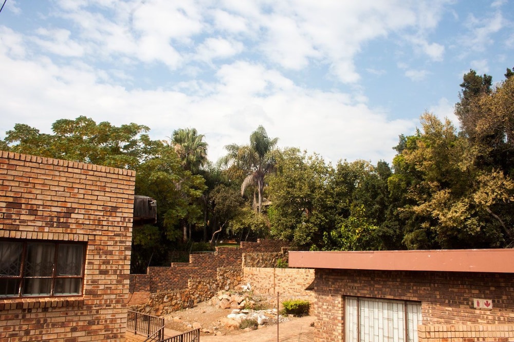Thabiso Guesthouse 11/14