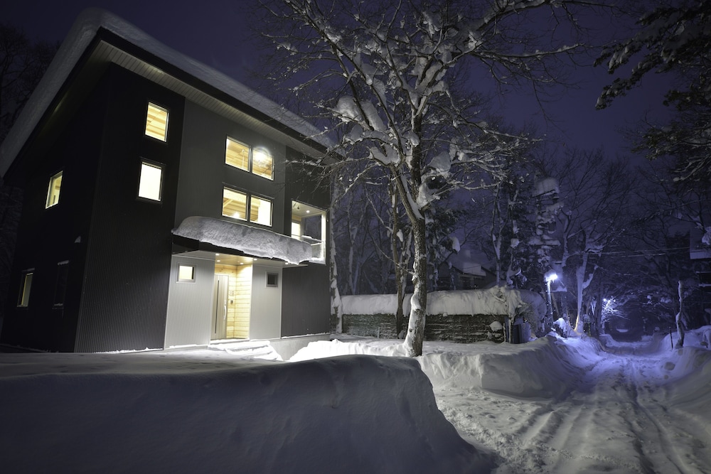 Bluebird Chalets 37/57