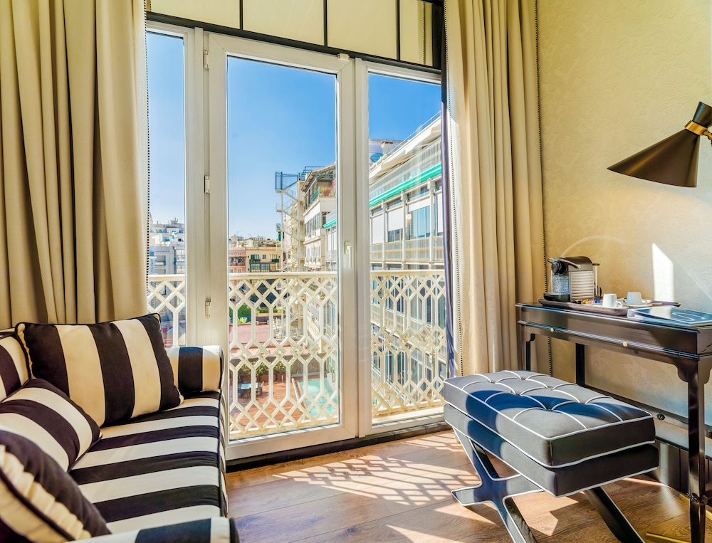 H10 Catalunya Plaza Boutique Hotel 52/73