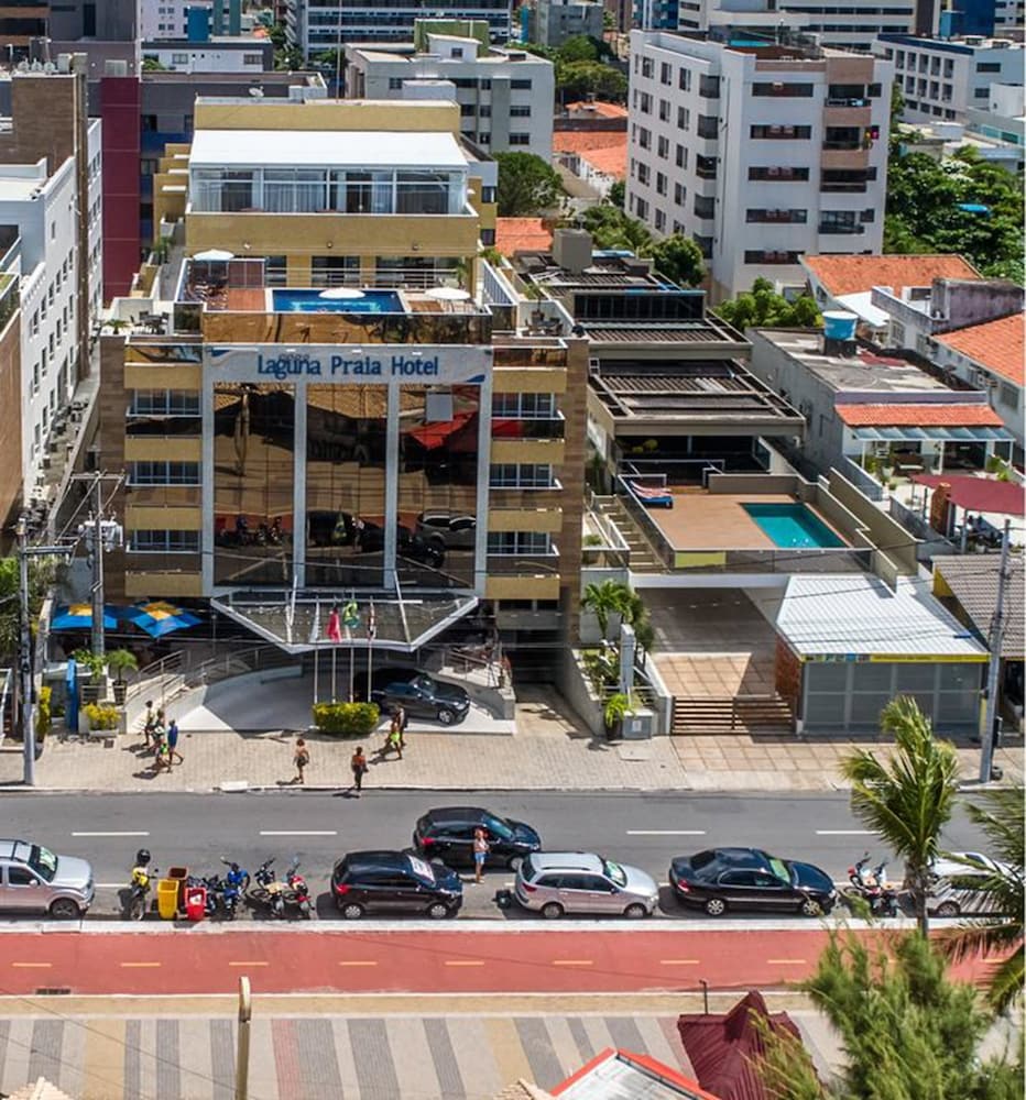 Laguna Praia Hotel 6/72