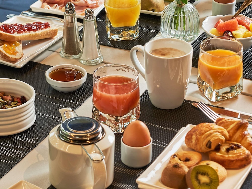 Mercure Paris Nanterre 36/48