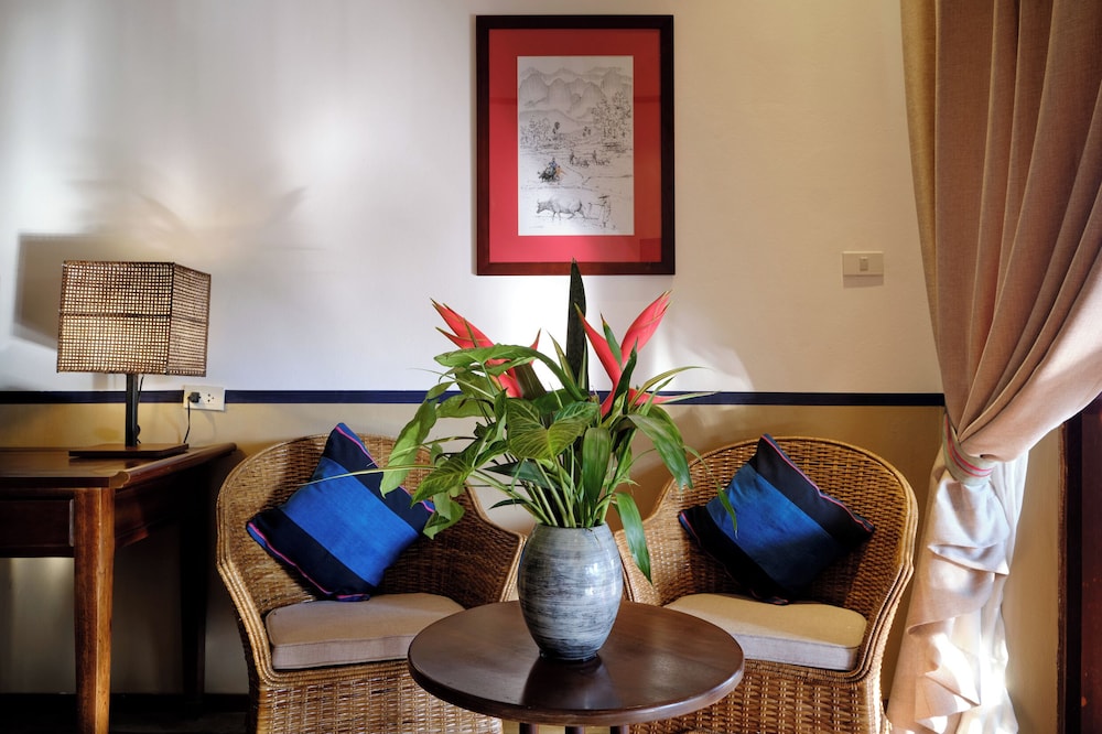 Riverside Boutique Resort Vang Vieng 50/74
