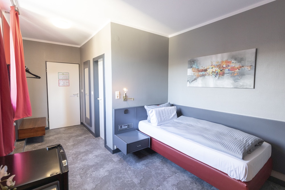 Hotel Mecklenheide 6/50