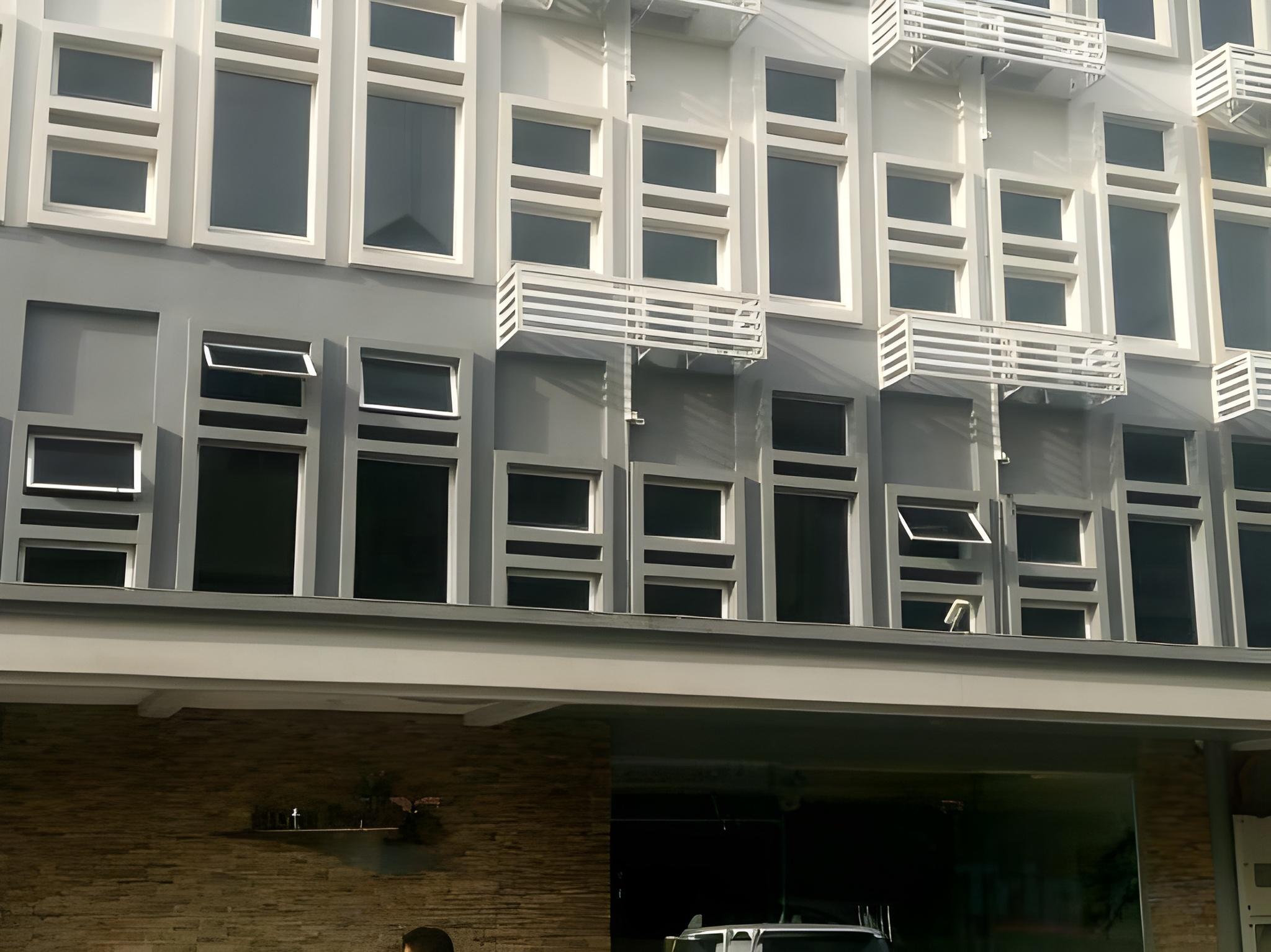 Hotel Puri 36 3/48