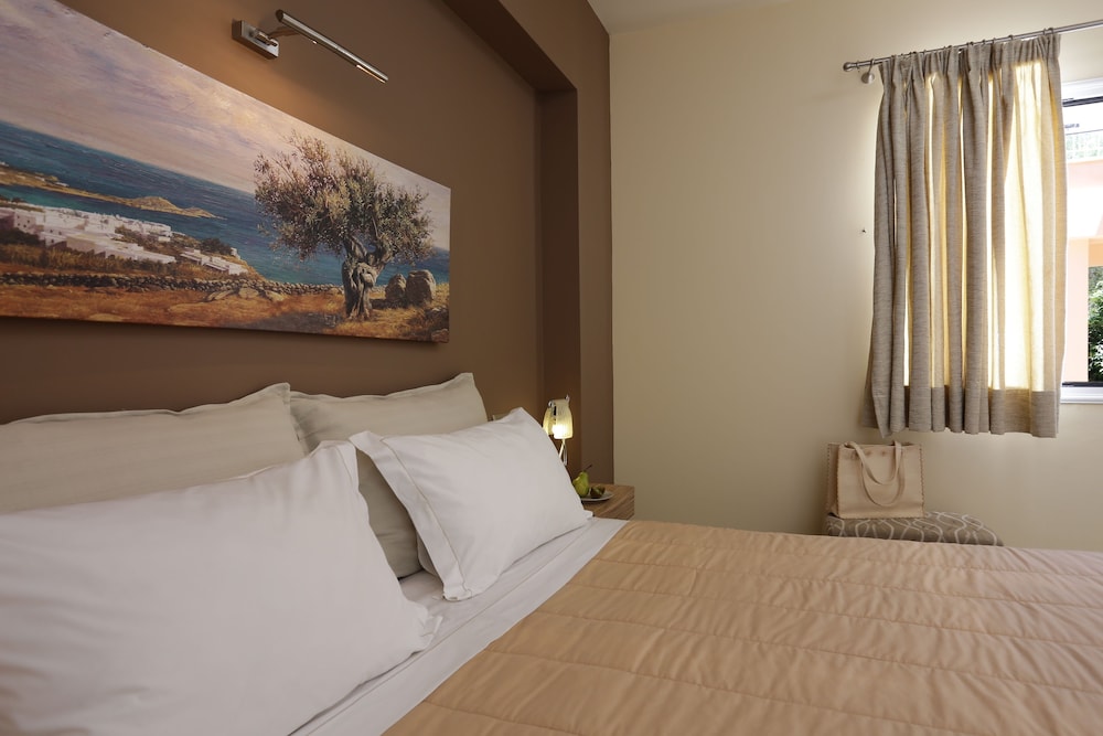 SUPERIOR, SUITE, SEA VIEW