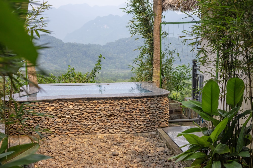 Ebino Pu Luong Resort 36/44