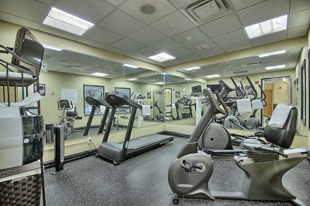 Holiday Inn Express & Suites Columbus SW-Grove City 24/38