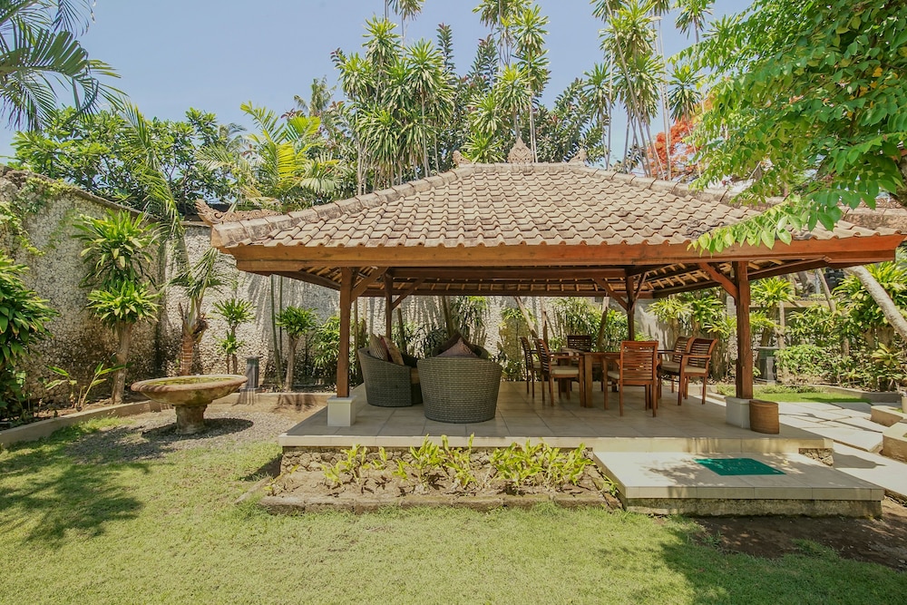 Baliana Villa Legian 25/33