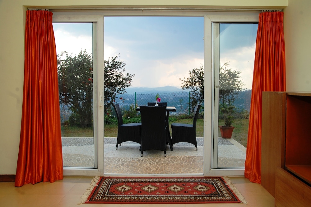 Sinclairs Retreat Ooty 51/66