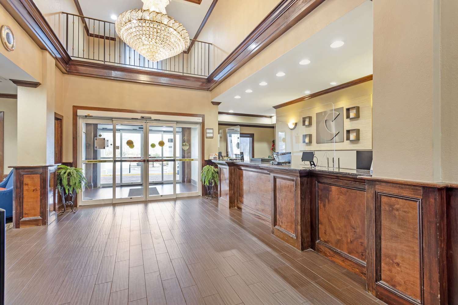 Comfort Inn & Suites Carneys Point - Pennsville 9/35