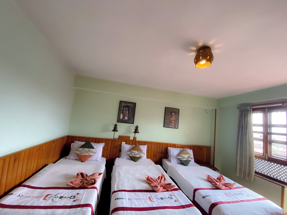 Shiva Guest House 27/50