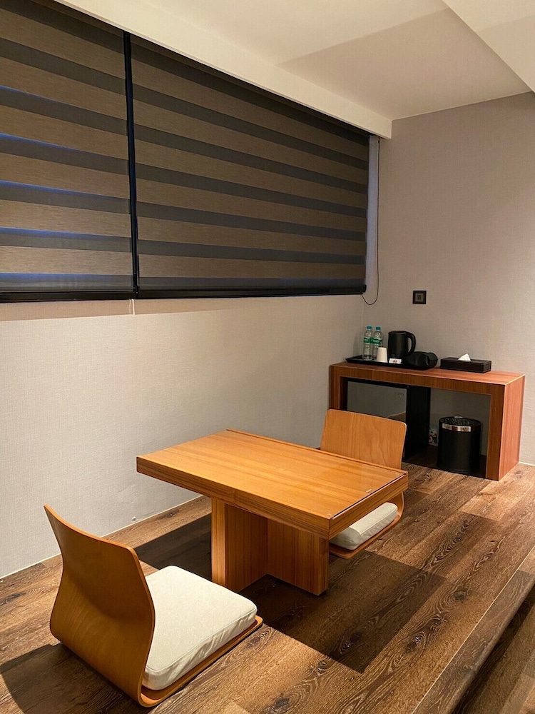Jin Man Jia Hotel 40/62