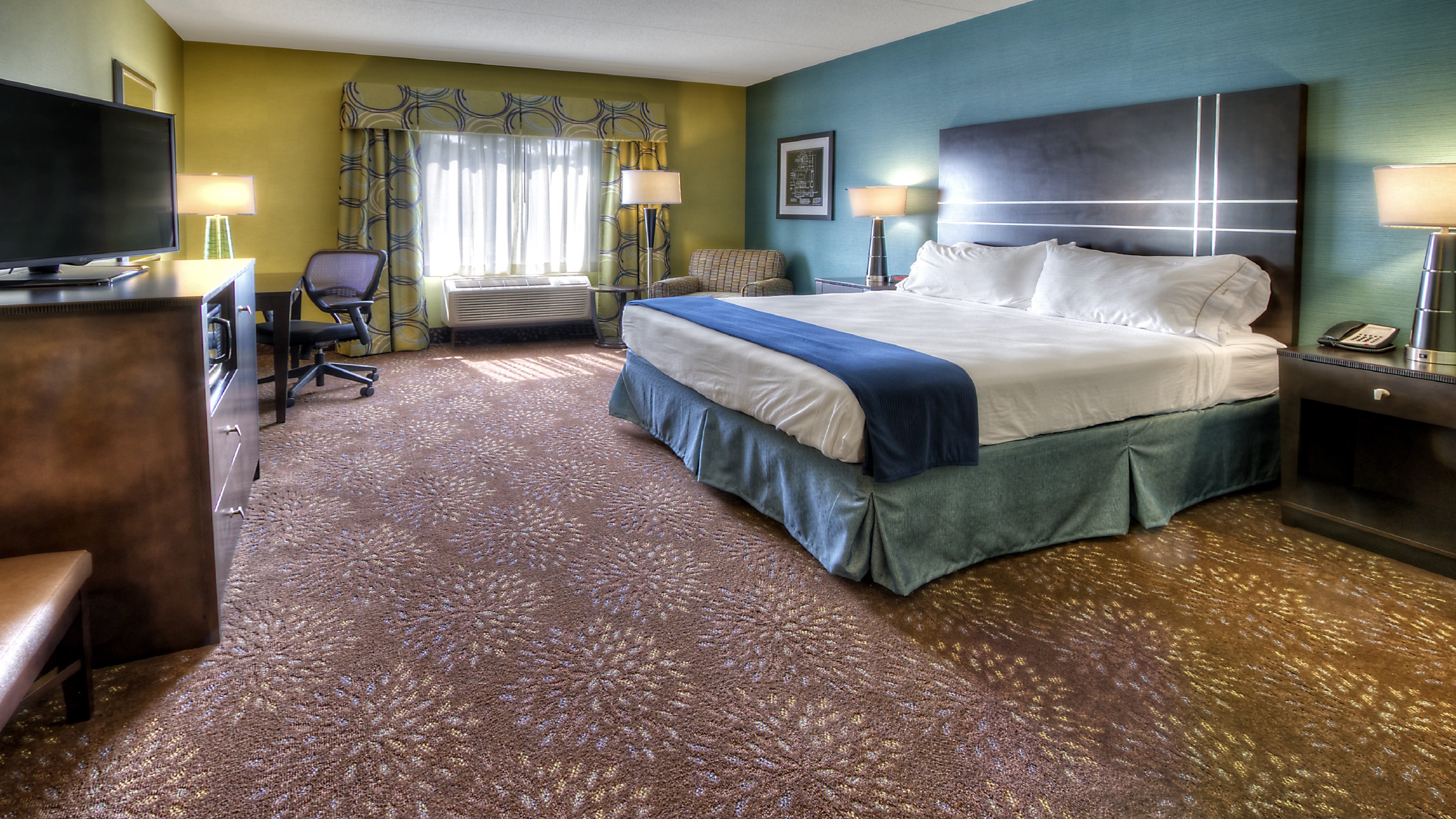 Leisure, King Bed