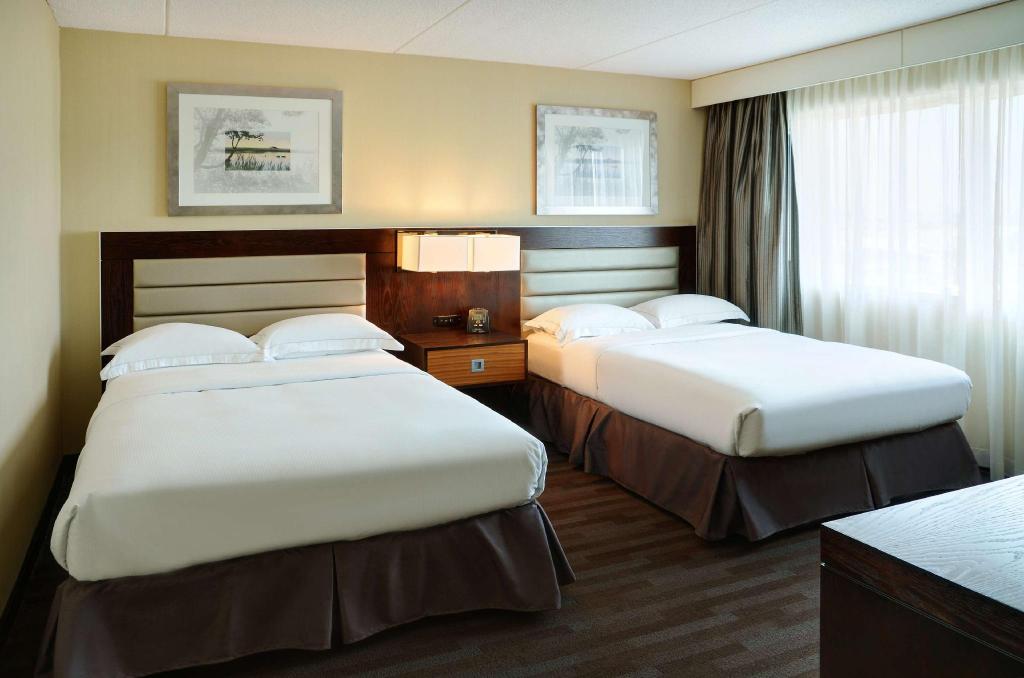 1 BEDROOM, SUITE, 2 DOUBLE BEDS, ACCESSIBLE