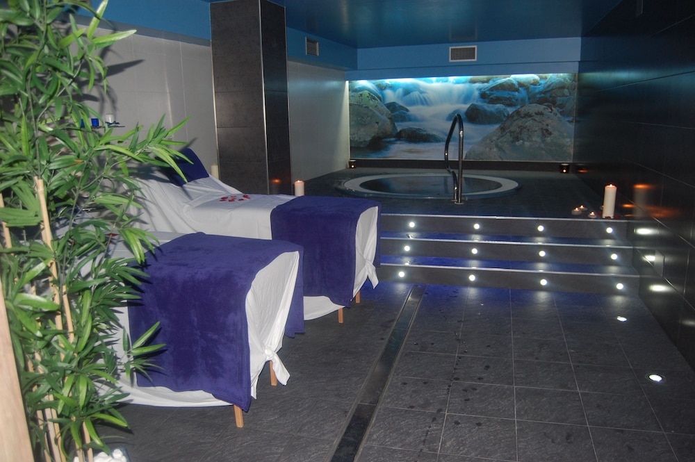Hotel Spa Arha 3/40