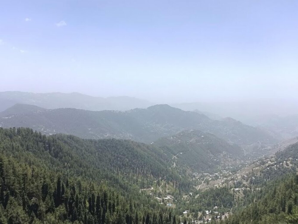 Shangrila Hotel & Resort Changla Gali 54/57