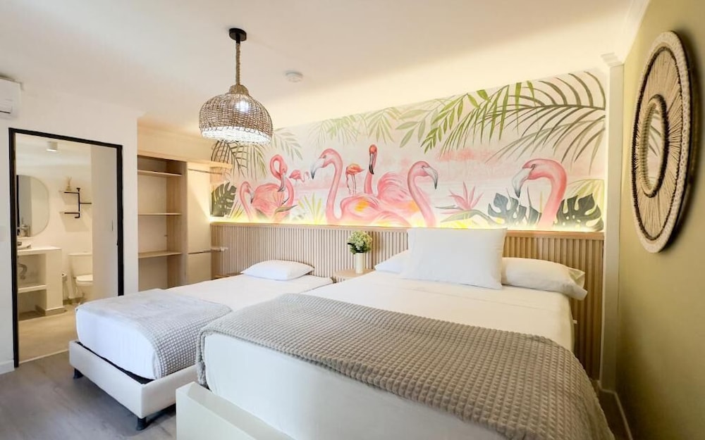 Casana Rosa Hotel 35/60