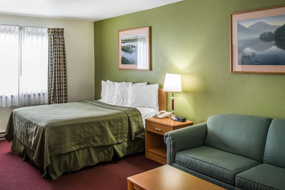 Hudson Inn & Suites (ex Quality Inn) 17/38