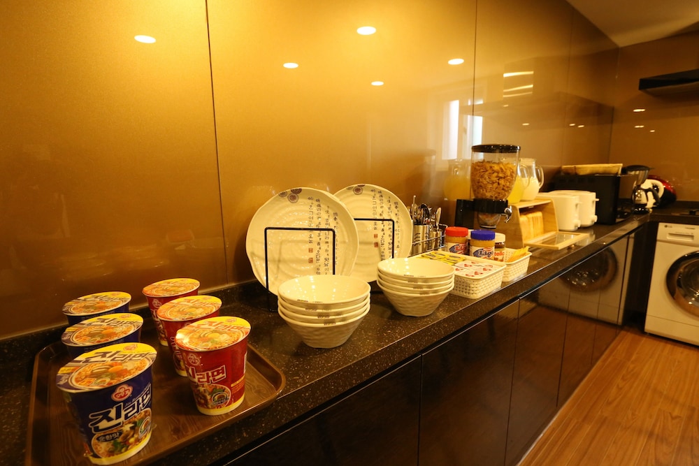 TRIPSTAY Myeongdong 23/31