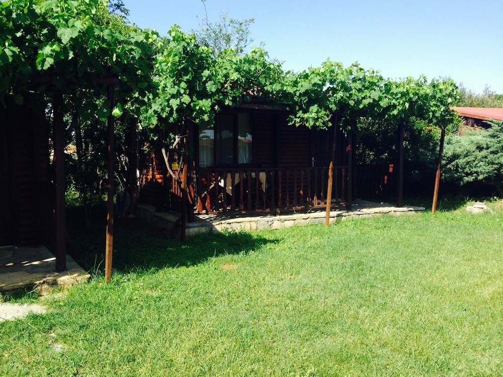 Ataol Beach & Bungalows 23/40