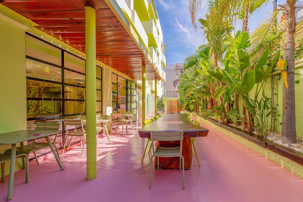 Tropicana Ibiza Coast Suites - Adults Only 42/50