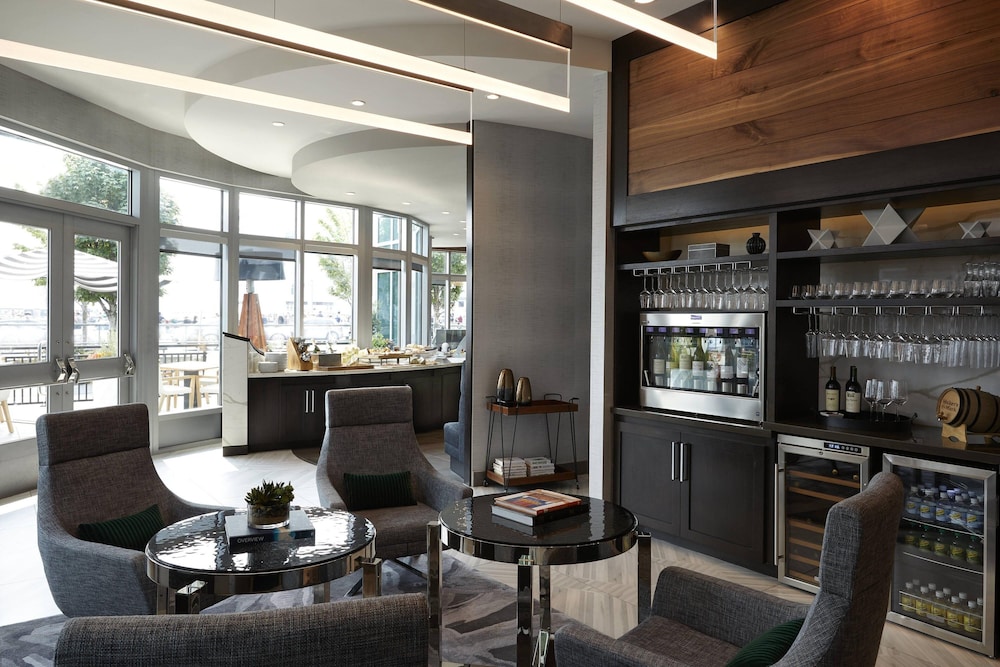 Seattle Marriott Waterfront 33/58