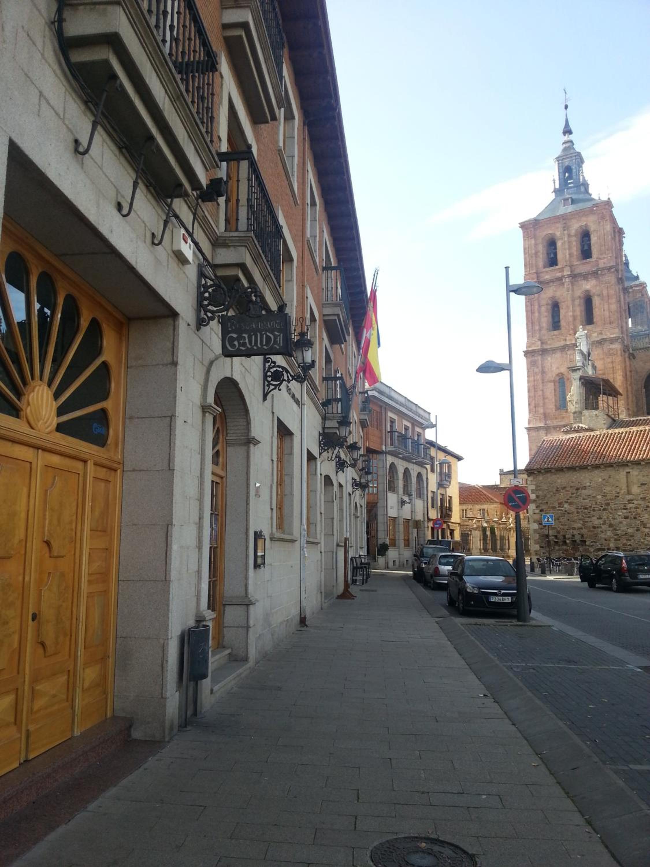 Hotel Gaudi Astorga 42/48