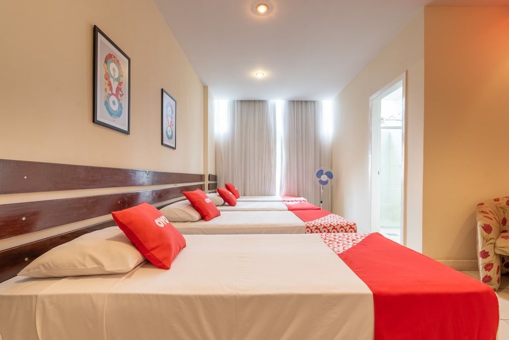 ROOM, QUADRUPLE, 4 BEDS