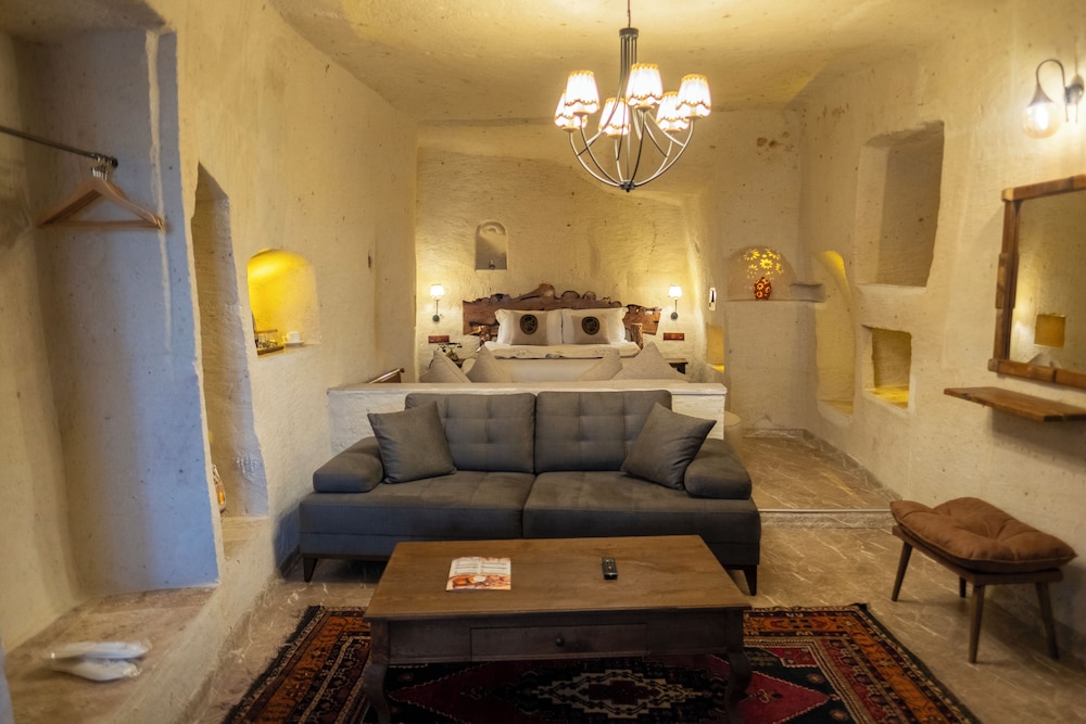 Urgup Evi Cave Hotel 30/50