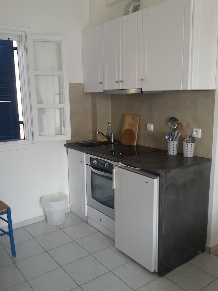 Diosmarini Studios & Apartments 1/25