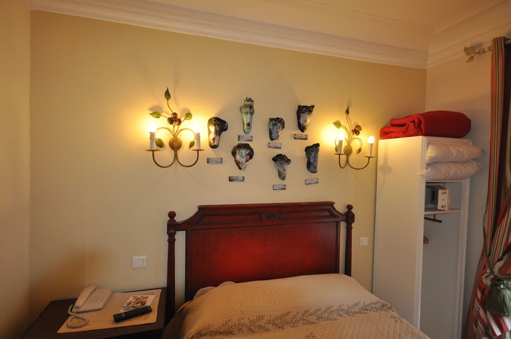 HOTEL DES BAINS 27/60