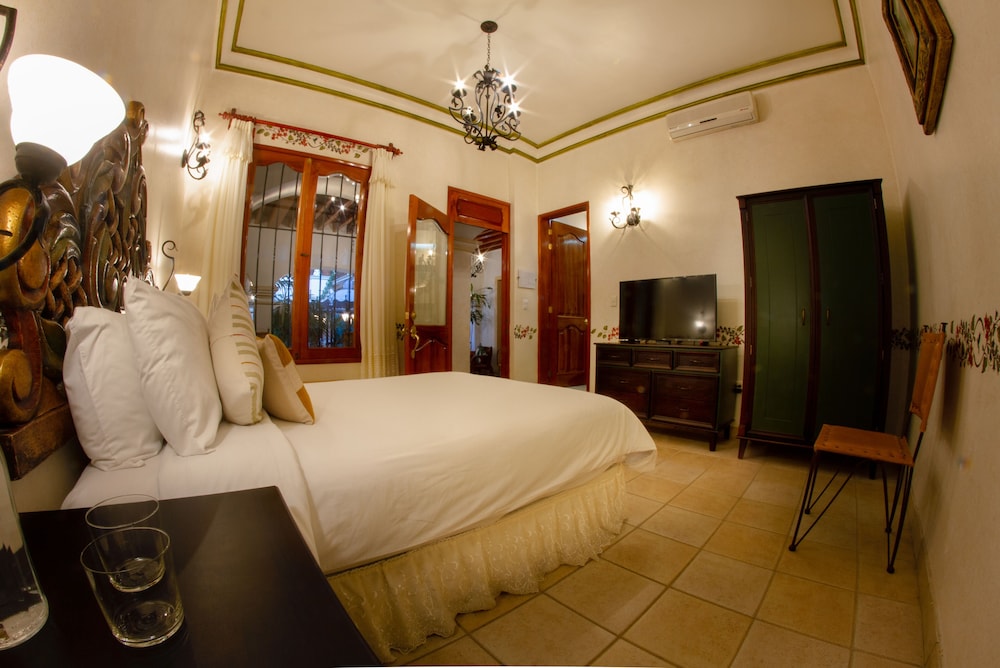 Los Pilares Hotel 26/63
