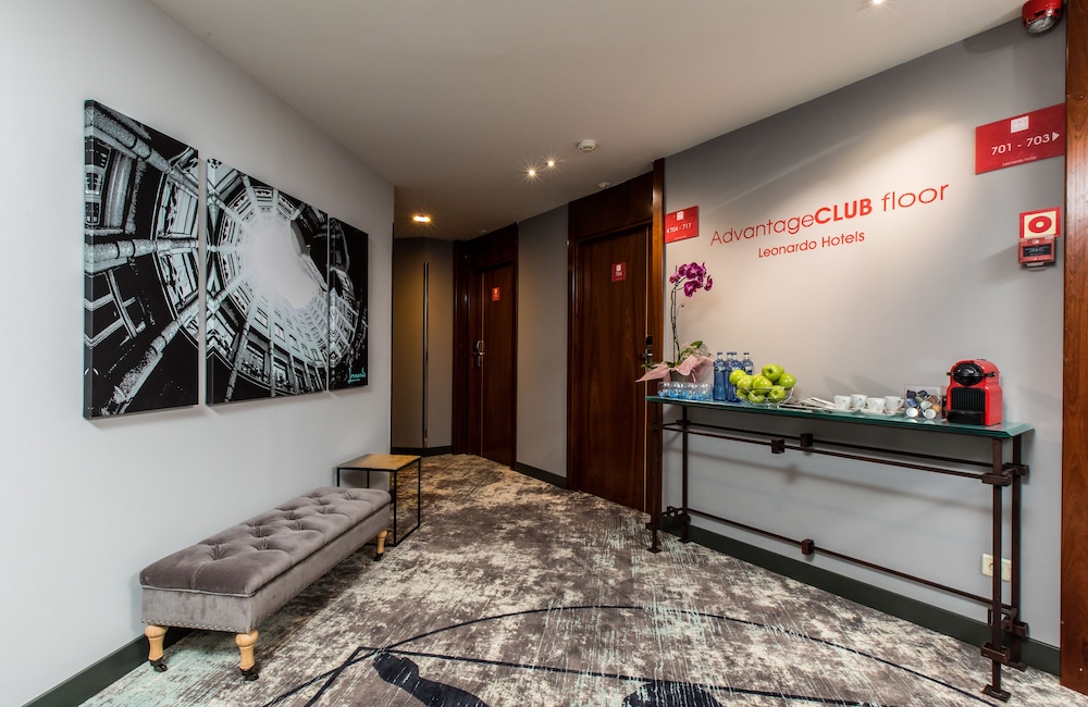 Leonardo Hotel Barcelona Gran Via 7/65