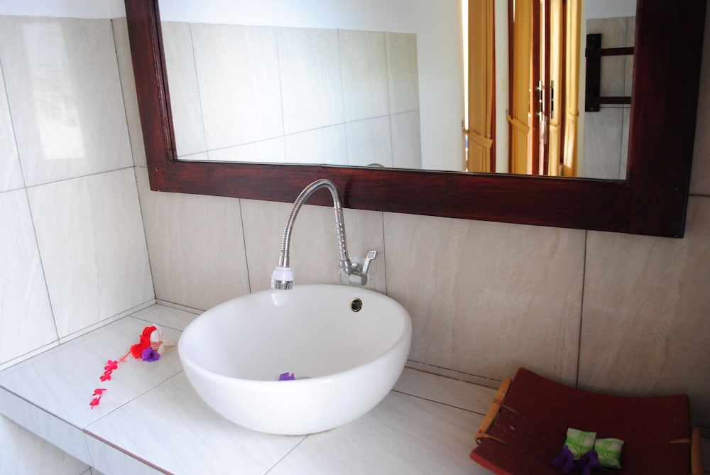 Tiara Homestay Pemuteran 29/30
