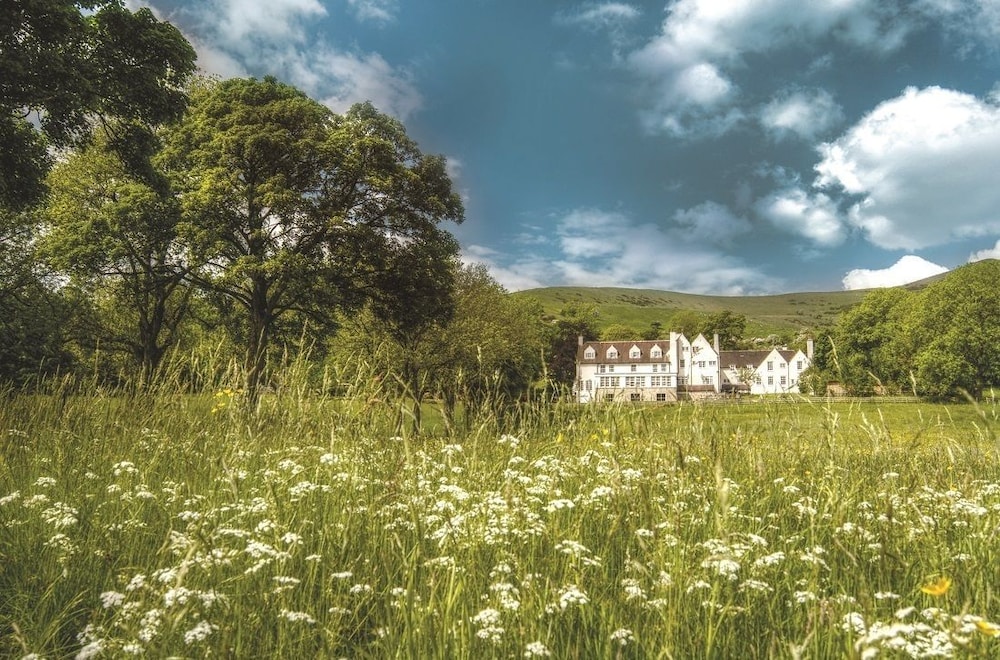 Losehill House Hotel & Spa 36/40
