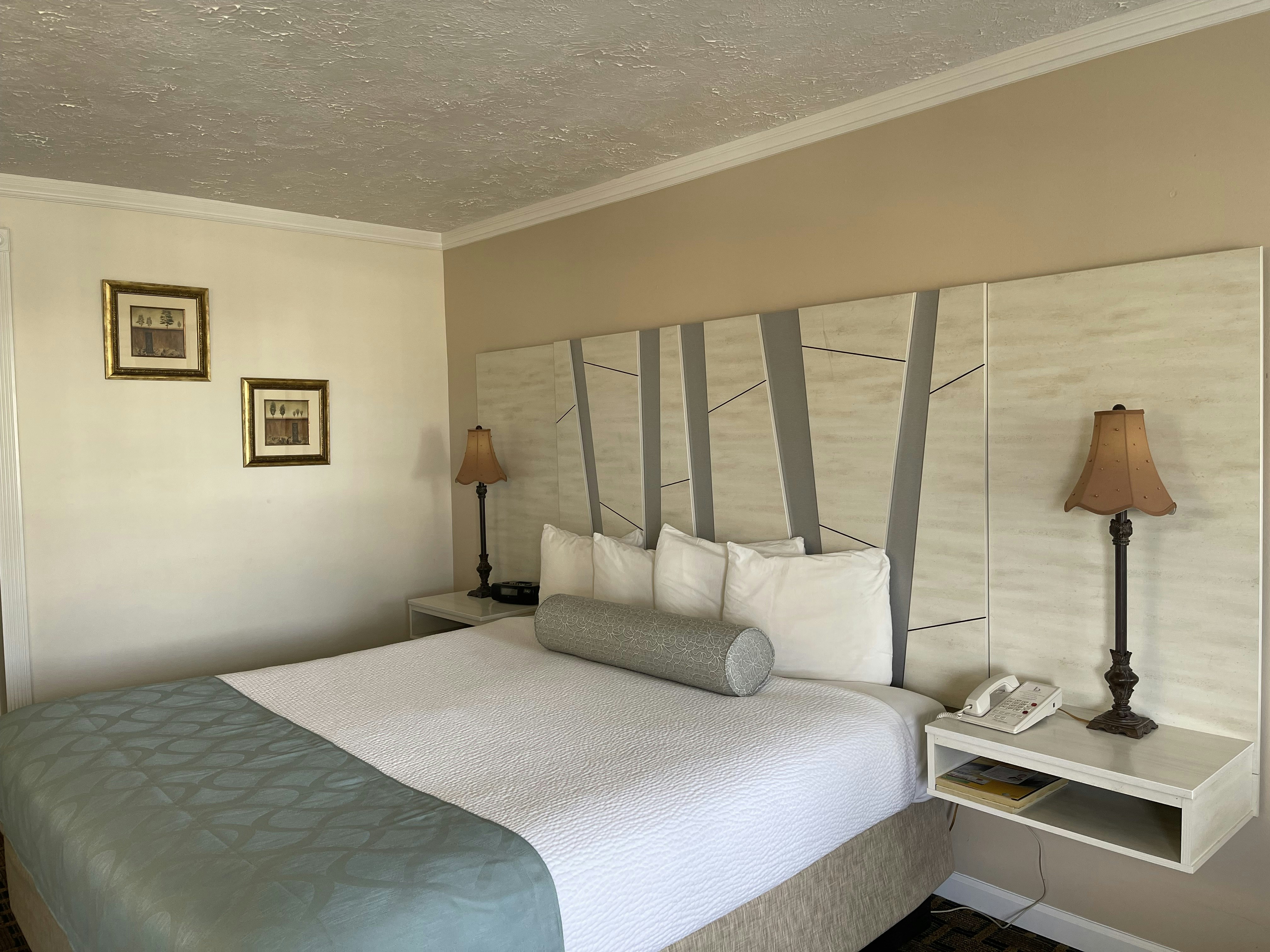 The Inn at Baechtel Creek 22/37