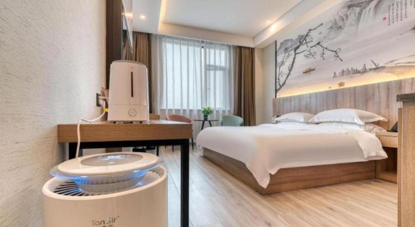 Gya Hangzhou Yuhang District Smart Town Wanda Plaza Hotel 56/57