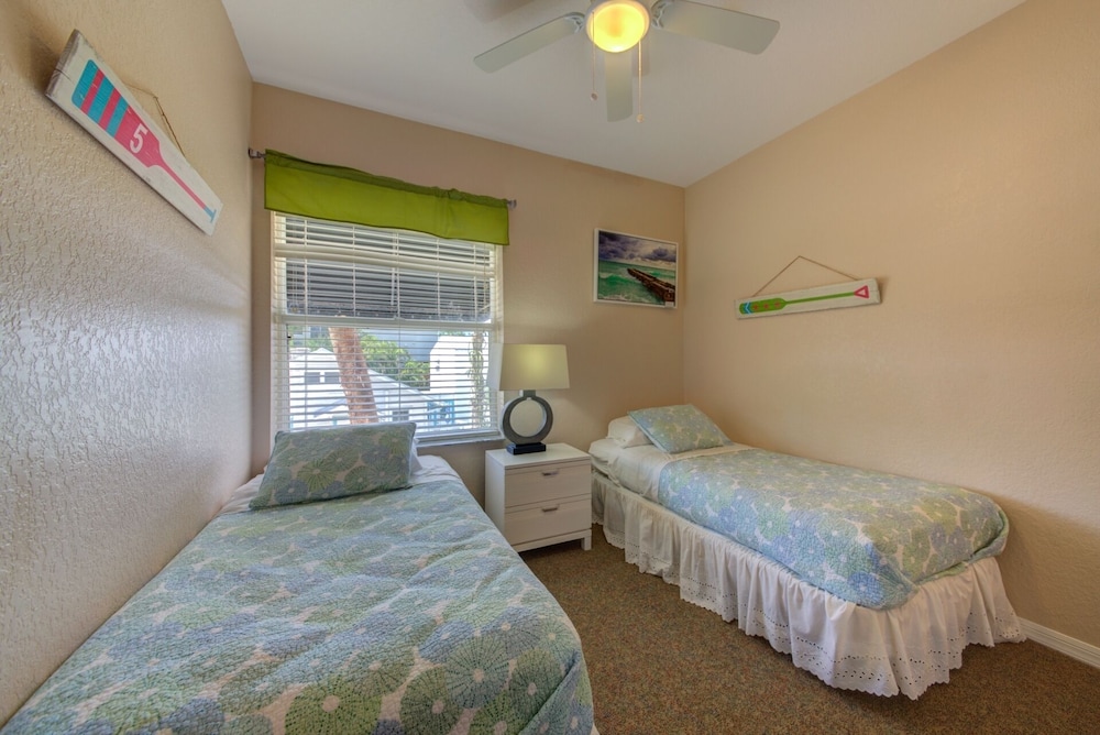 The Ringling Beach House 21/75