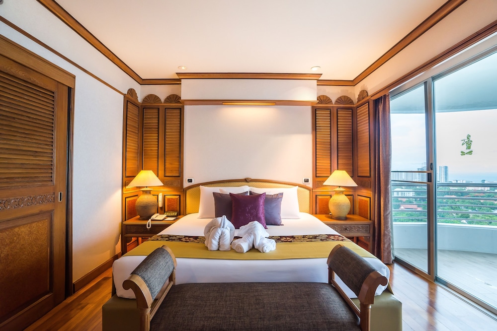 Royal Cliff Grand Hotel 19/65
