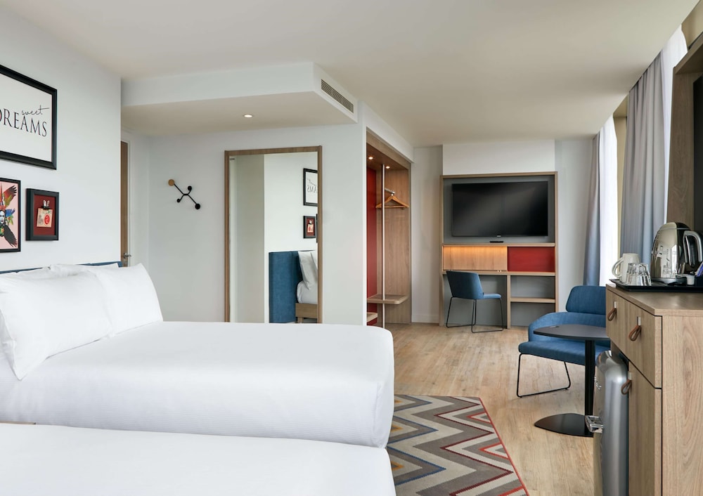 Hampton By Hilton Dublin City Centre 10/33
