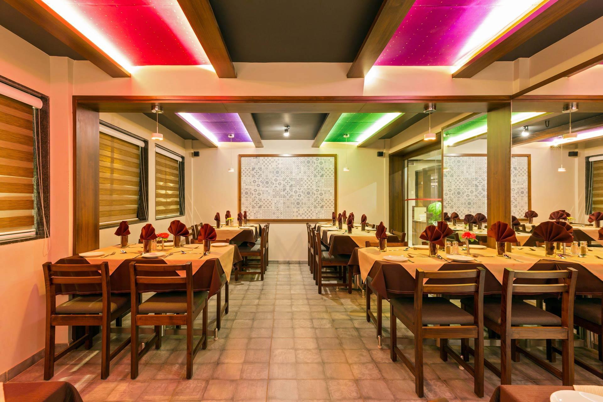 Hotel Darshan 16/18