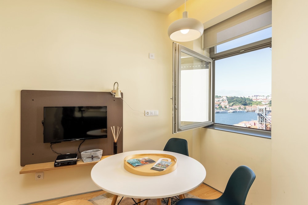 Feel Porto Codeçal Apartments 40/50