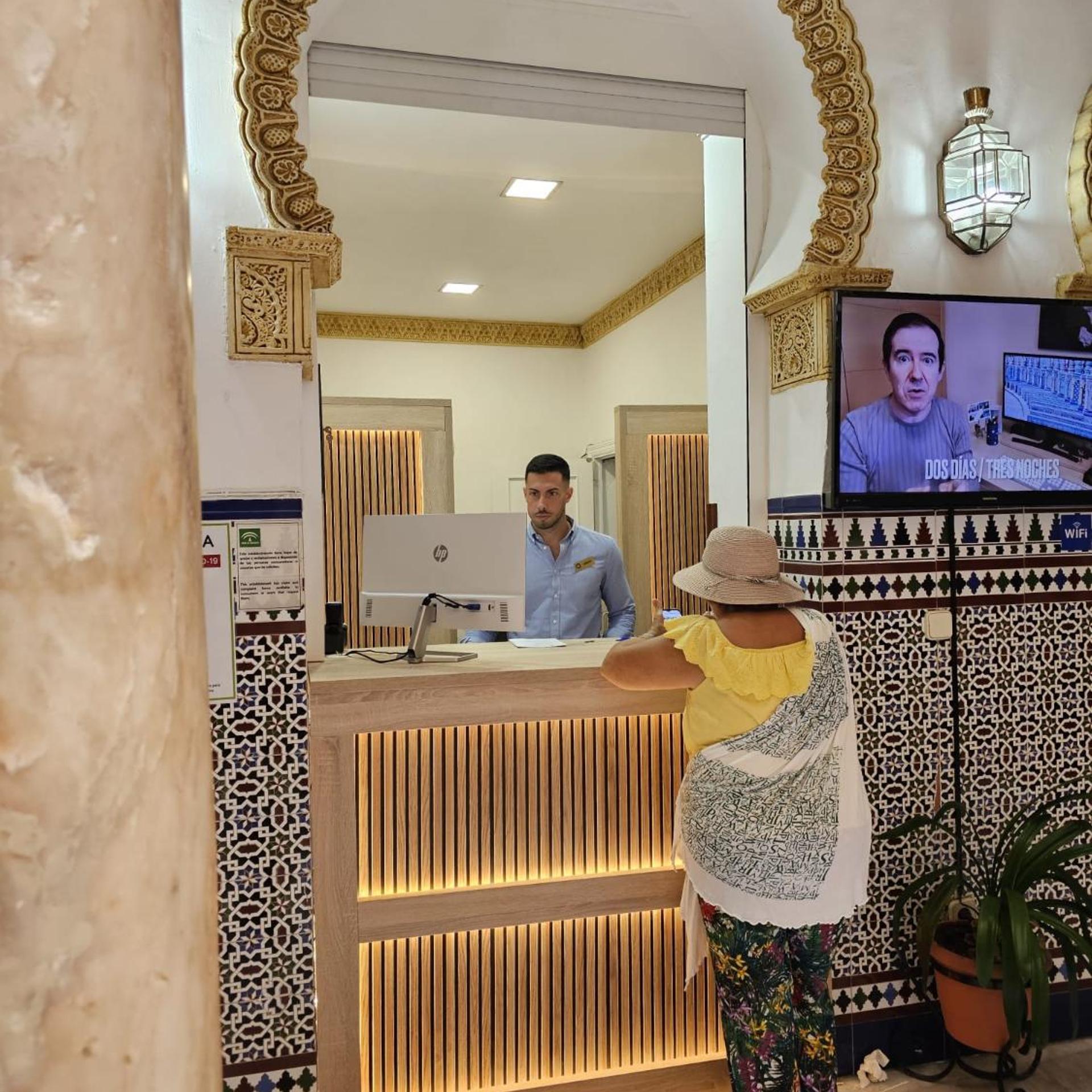 Zaida Hotel 39/50
