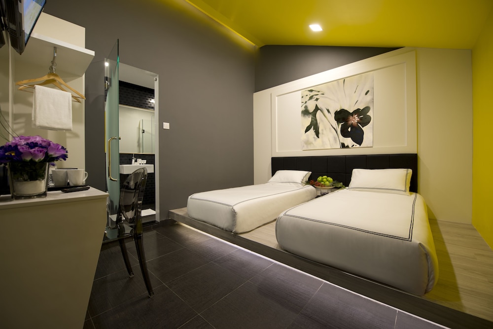 Venue Hotel 8/41
