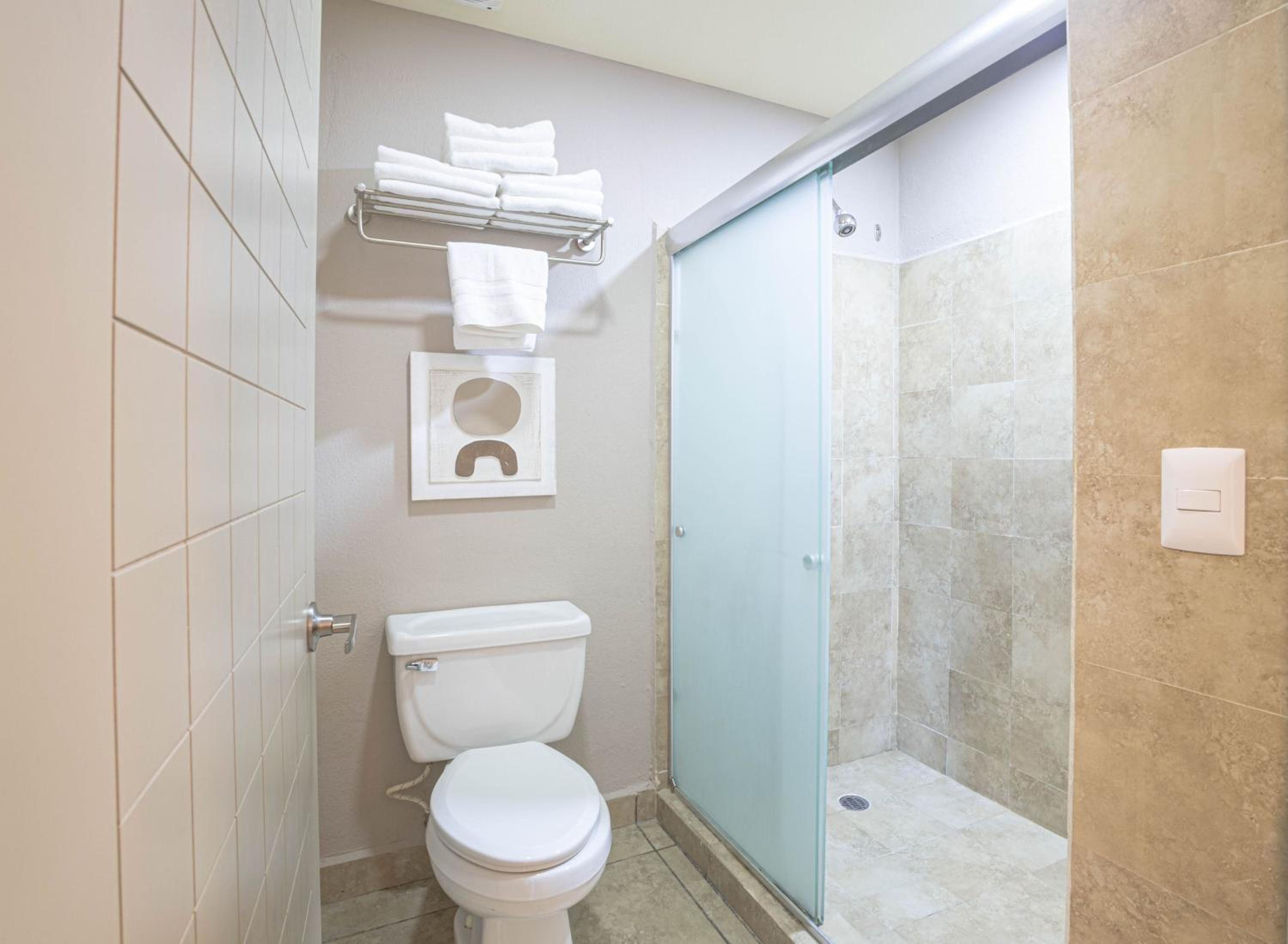 1 Bedroom, Suite, Beach Front