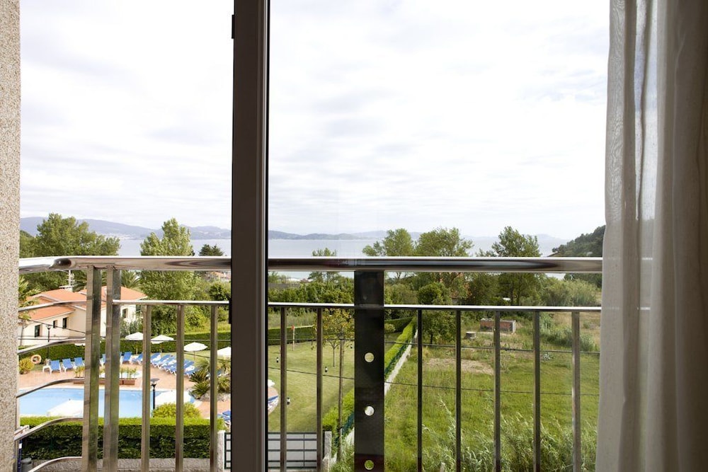 Canelas Hotel 8/45
