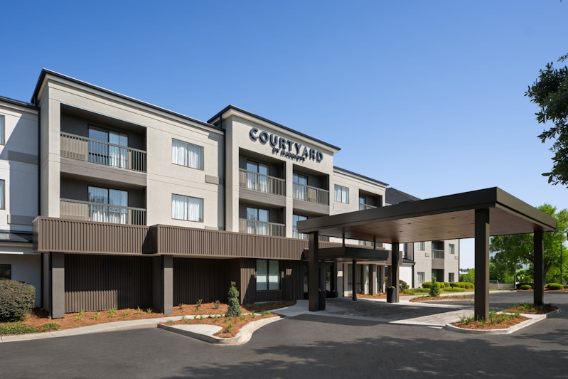 Courtyard By Marriott Valdosta 35/35