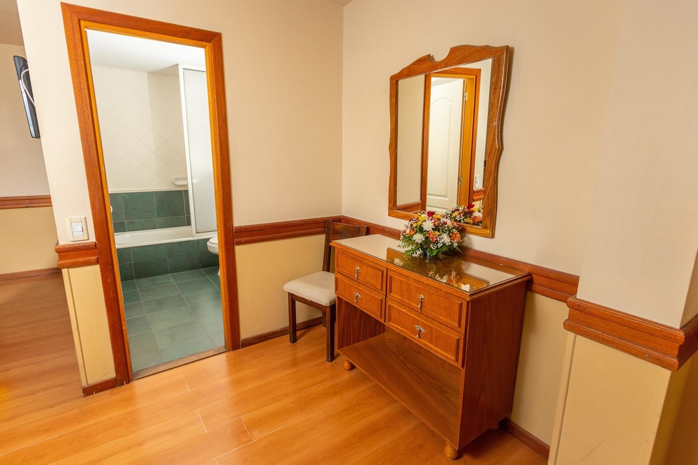 Hotel Aguas del Sur 41/53