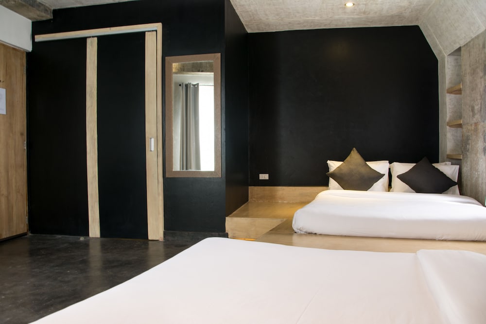 Urban Boutique Hotel 5/40